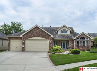 1358 S 181st Plz, Omaha, NE 68130