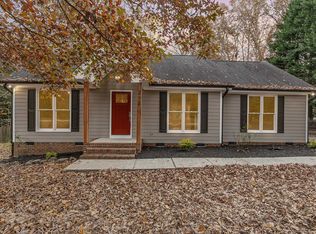 212 Deep Pool Ct, Benson, NC 27504