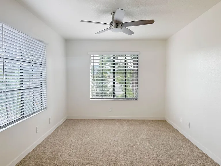 Pebblecreek Apartments — Photo 14