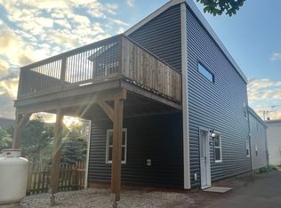 10 Chestnut St, Charlottetown, PE C1A 1Z6