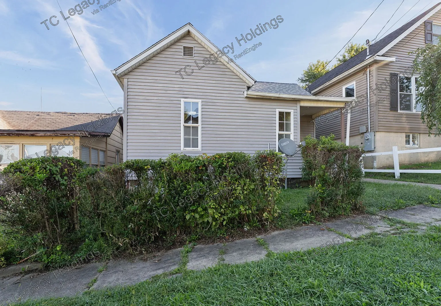 3 bed, 1.0 bath, 726 sqft, $1,150 — Photo 3