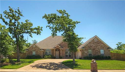 1st image of 308 Woodland Springs Dr
