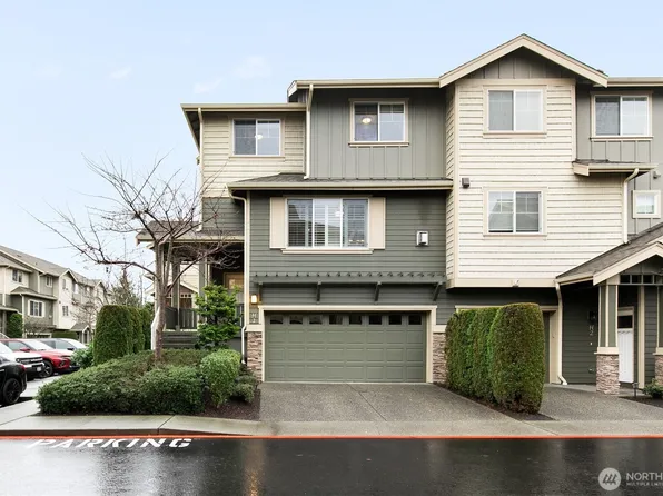 320 Chelan Place NE #H1, Renton, WA 98059