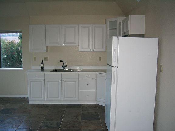 3rd image of 3470 Loes Way Unit B