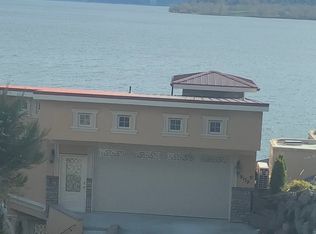 8175 NE Juanita Dr #B, Kirkland, WA 98034