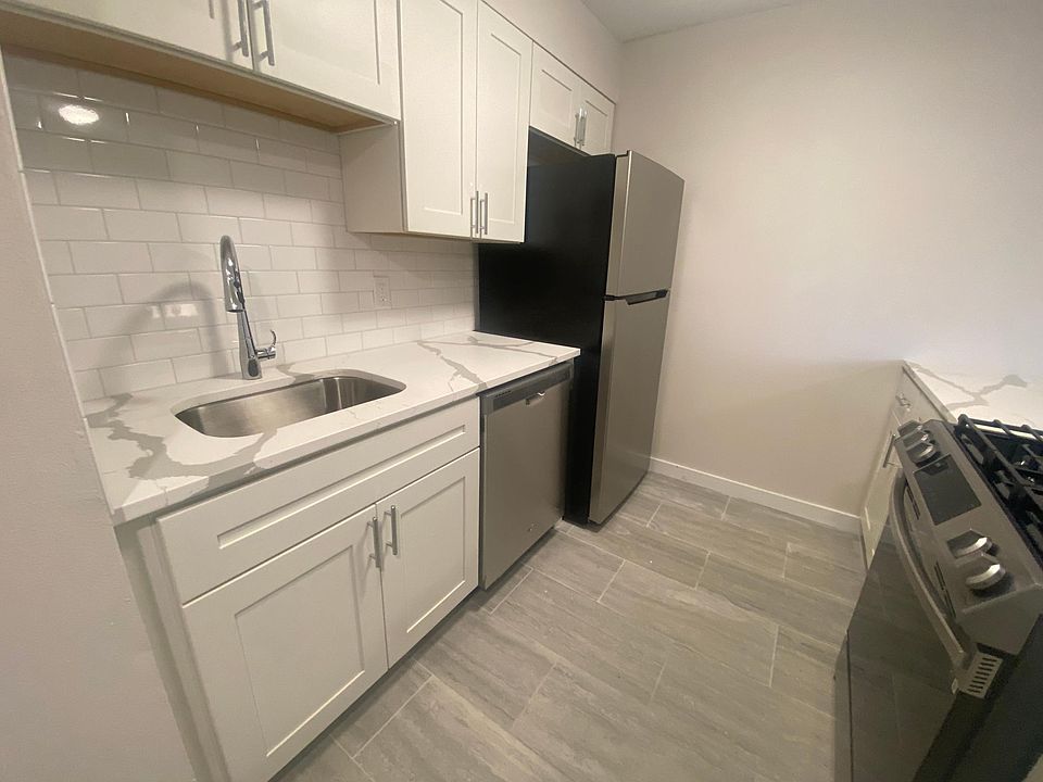 1st image of 4372 Casa Brazilia Dr #1-B