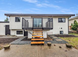 45122 Balmoral Ave, Chilliwack, BC V2R3G8