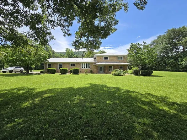 3399 Godfrey Ave NE, Fort Payne, AL 35967