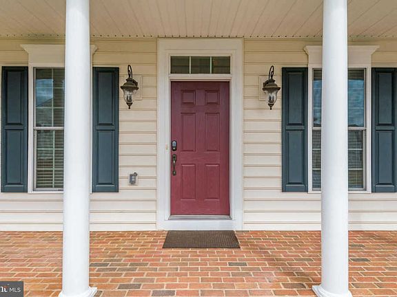 4th image of 13782 Saint James Pl