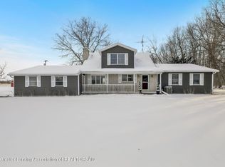 2470 E Herbison Rd, Bath, MI 48808