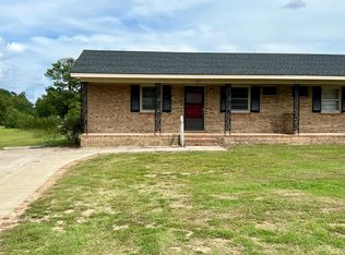 423 S Lincoln St, Coats, NC 27521