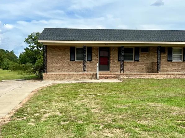 423 S Lincoln St, Coats, NC 27521