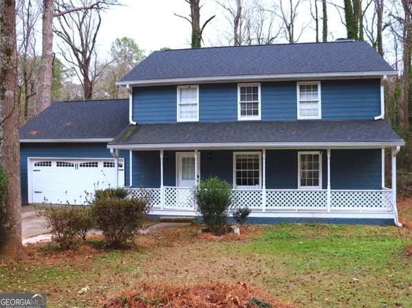 932 Granite Springs Ln, Stone Mountain, GA 30083