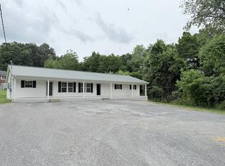 198 W Cumberland Ave, Jamestown, KY 42629