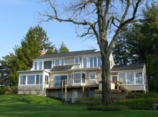14745 Mecury Dr, Grand Haven, MI 49417