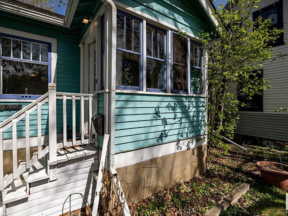 4th image of 9944 80th Ave NW