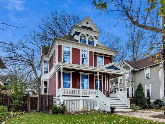 917 Chicago Ave, Oak Park, IL 60302