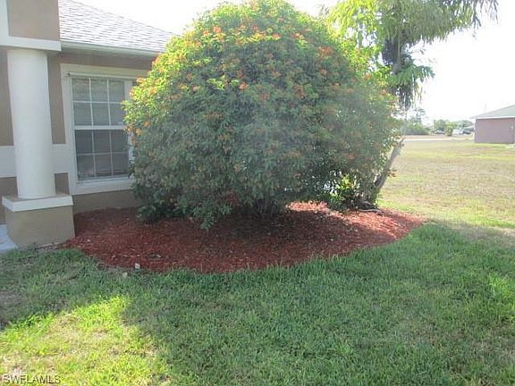 3rd image of 3705 NE 11th Pl