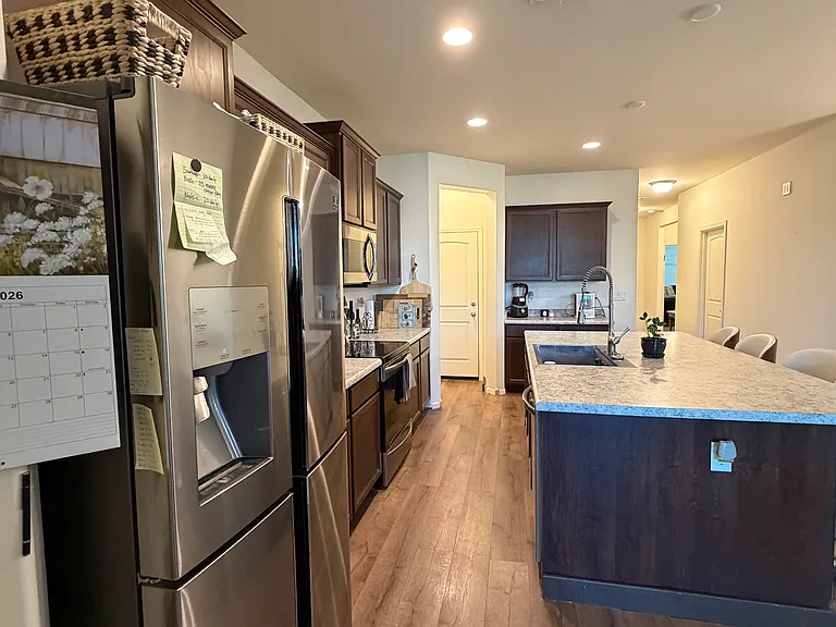 17621 W Daley Ln — Photo 28