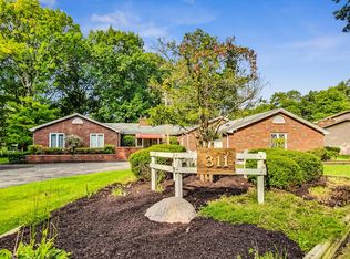 311 Deerpath Dr, Winthrop Harbor, IL 60096