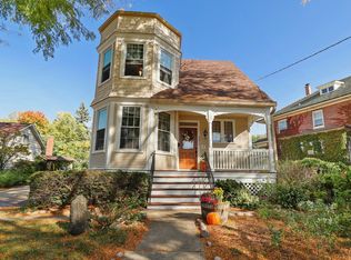 5211 Washington St, Downers Grove, IL 60515