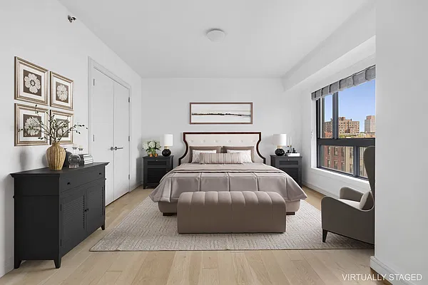 Bedroom, photo 1
