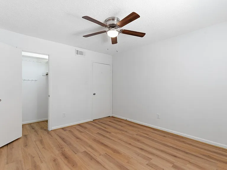 11631 Inga Ln — Photo 13