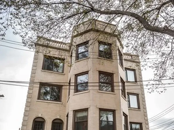 2717 W Argyle St APT 2, Chicago, IL 60625