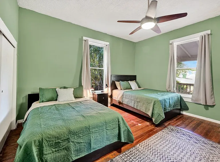 1455 E Broad St — Photo 20
