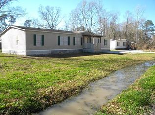 135 Highway 1077 #A, Madisonville, LA 70447