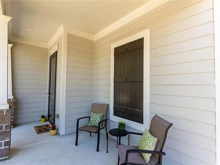 165 Mansfield Dr — Photo 25