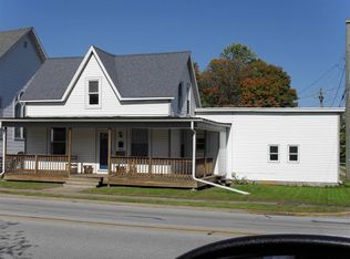 113 W Columbia St, Flora, IN 46929