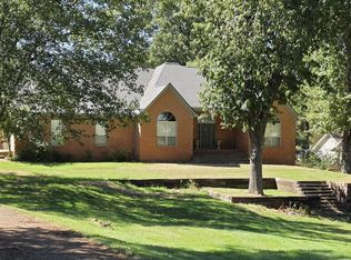 124 Gwen Rd, Senatobia, MS 38668