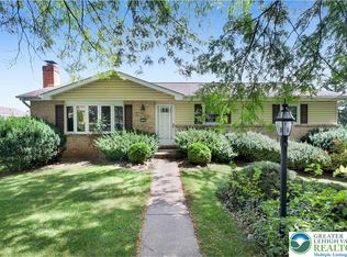1708 Rosewood Ct, Orefield, PA 18069
