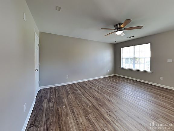 4th image of 5526 Henderson Oaks Dr