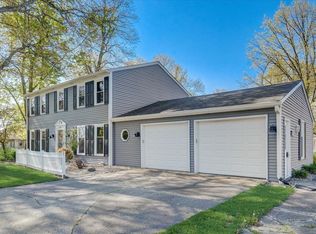 4961 Beechmont Dr, Anderson, IN 46012