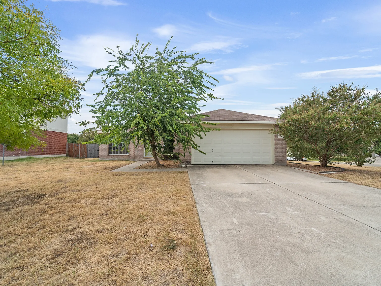 3 bed, 1761 sqft, $1,800 — Photo 1