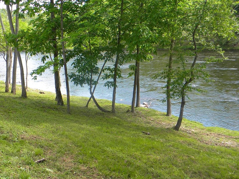 1st image of 866 State Highway 590