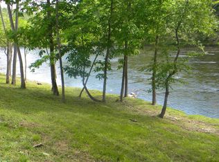 866 State Highway 590, Lackawaxen, PA 18435