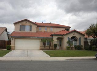 12718 Crystal Cove Ave, Bakersfield, CA 93311
