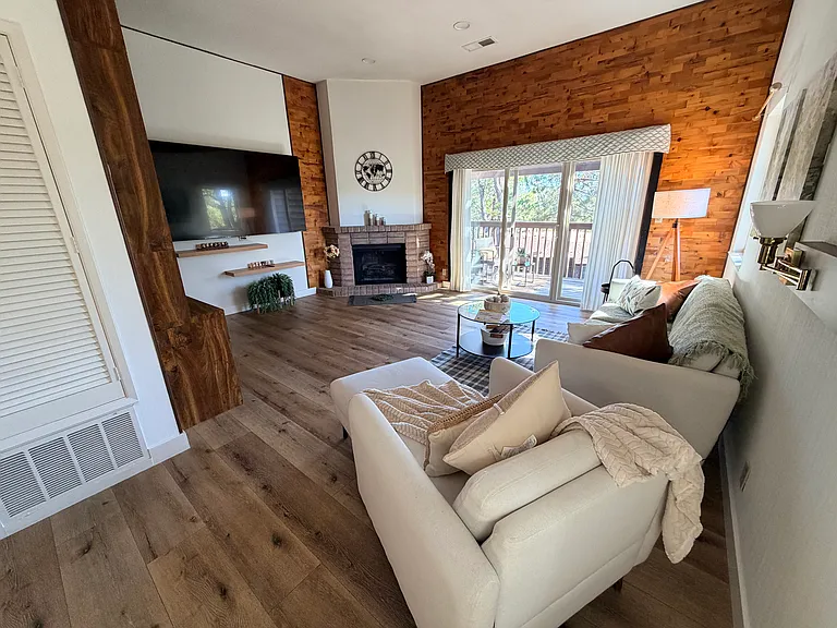 5370 Briar Ridge Dr — Photo 12