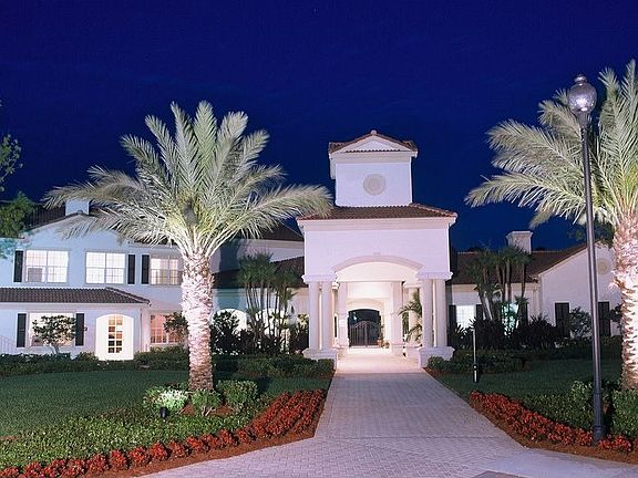Private 24hour gated community access