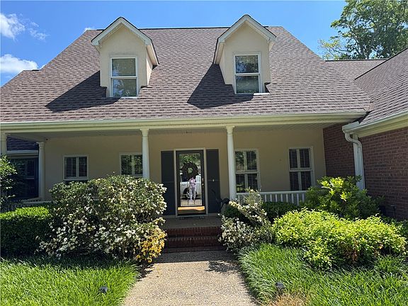 4th image of 1906 Cross Creek Dr