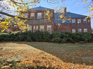 130 Beach St #104, Quincy, MA 02170