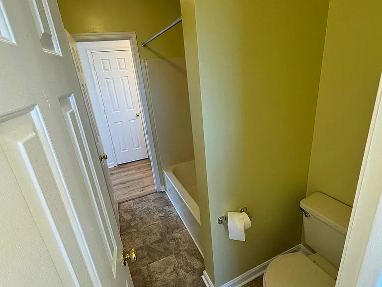 612 Bridlewood Dr — Photo 6