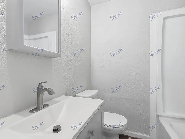 217 Joyce St #B — Photo 14