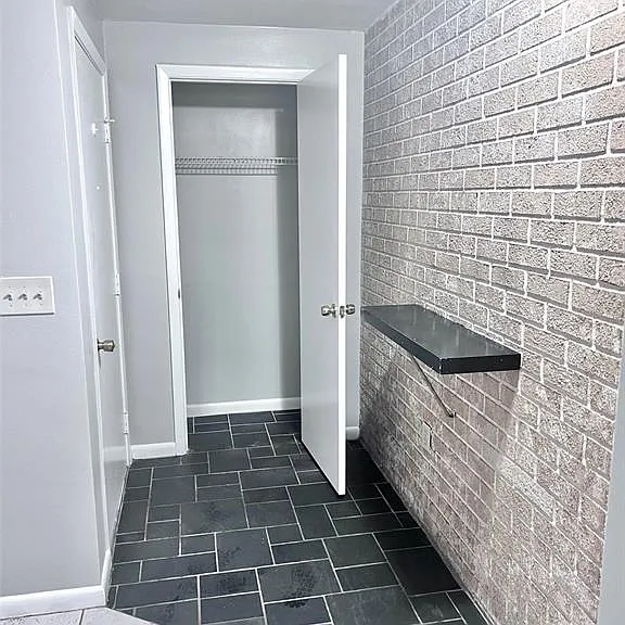 7204 Isle Dr — Photo 5