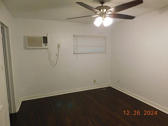 4th image of 936 E Giddens Ave APT 3