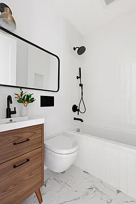 Sold by Compass | media 6