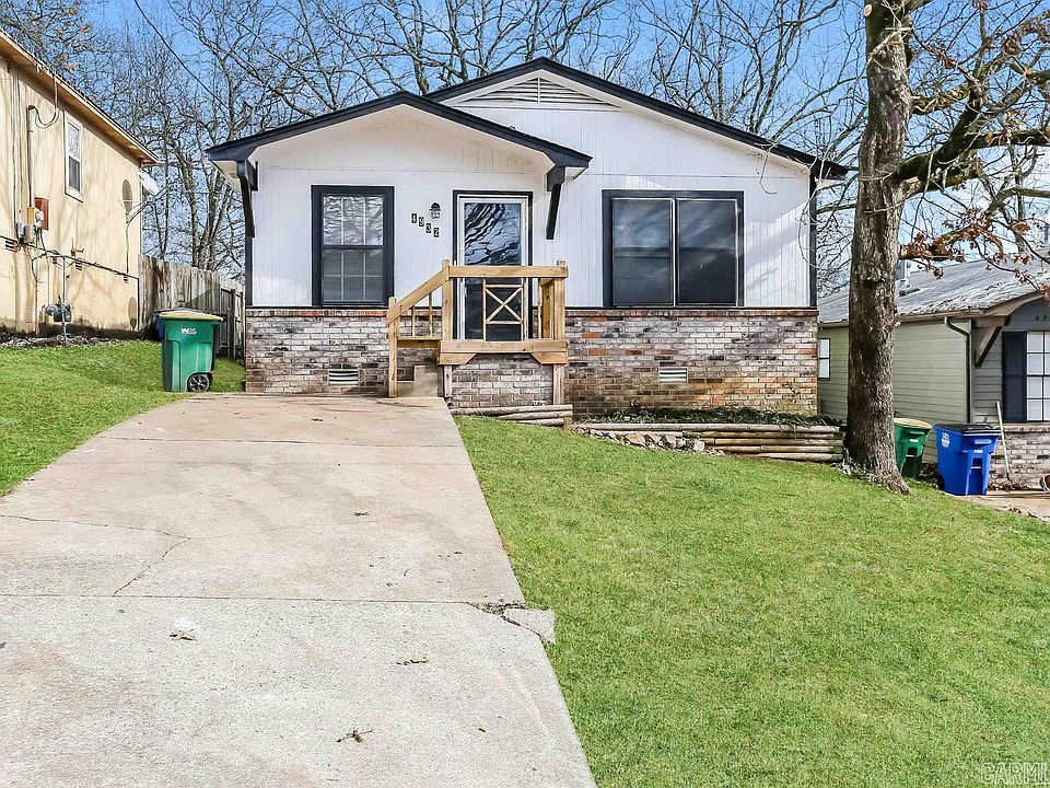 1st image of 4932 Longview Dr